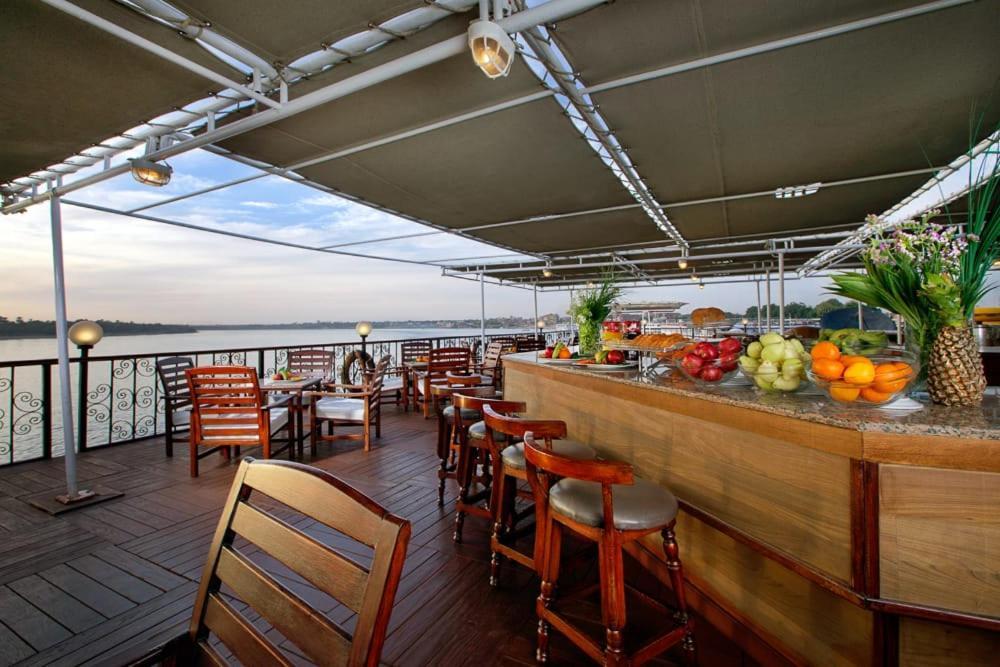 Nile Cruise 3 Nights From Aswan To Luxor Every Friday, Monday And Wednesday With Tours 外观 照片